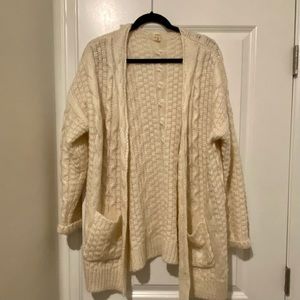 Women’s sweater